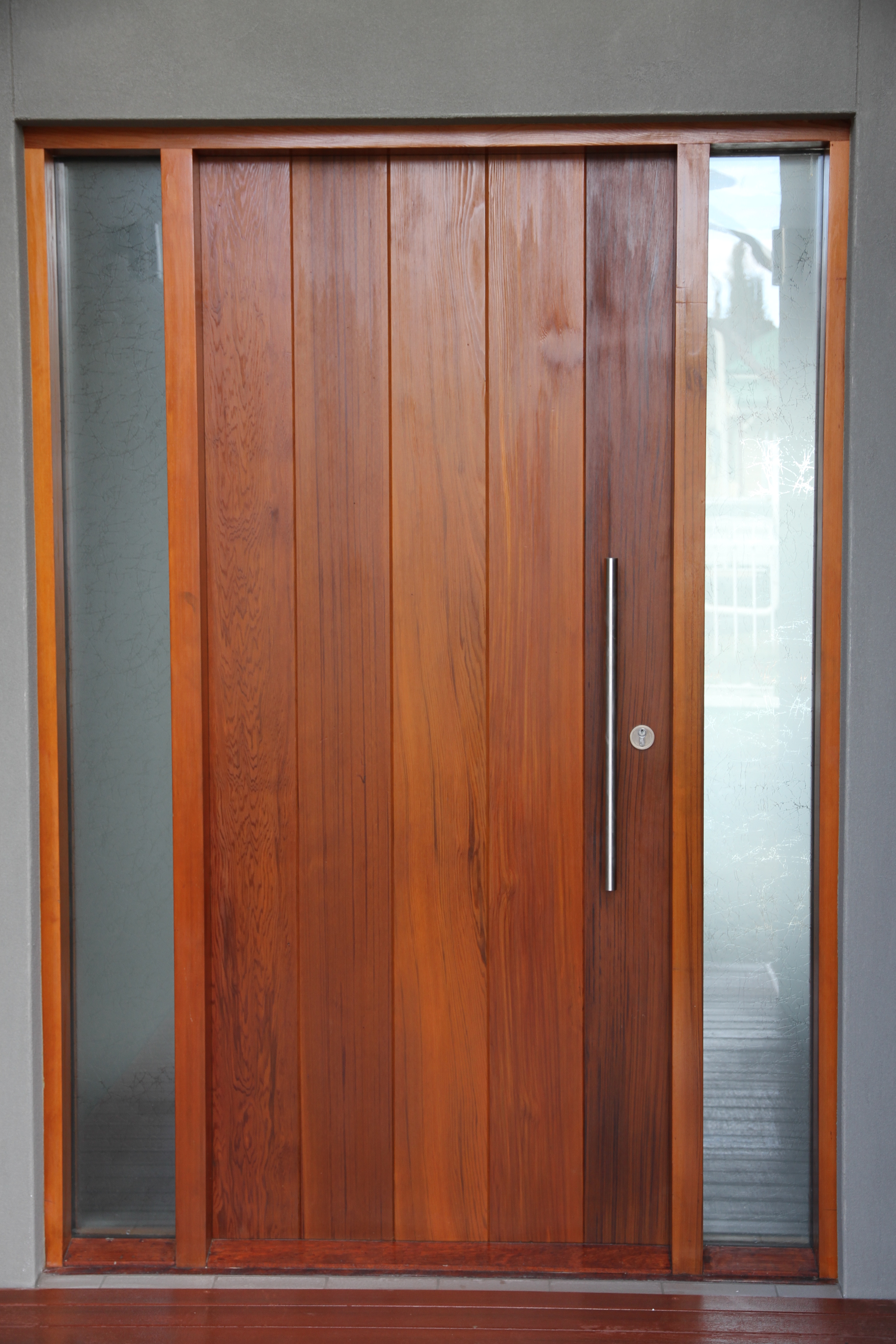 Vertical Plank Door 64mm with Triple Glazed Rice Paper Sidelights - Exterior View